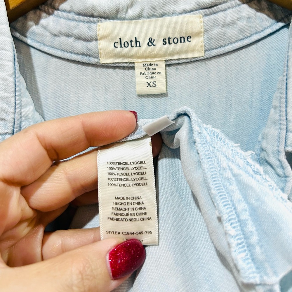 cloth & stone Light Blue Chambray Tencel Button Down Lace Trim Clean Girl XS - Picture 5 of 5